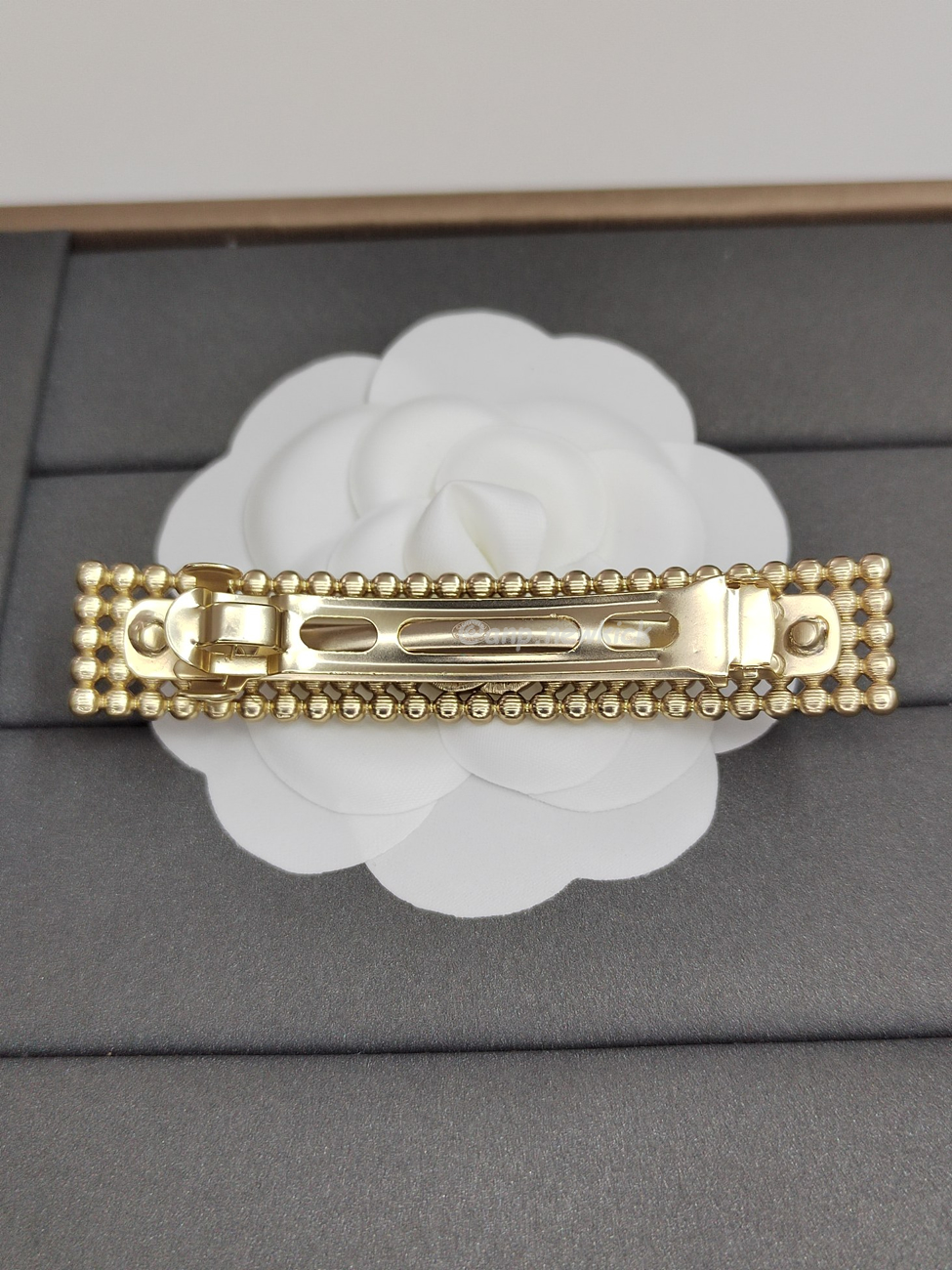 Chanel Hairpin (2) - www.newkick.org